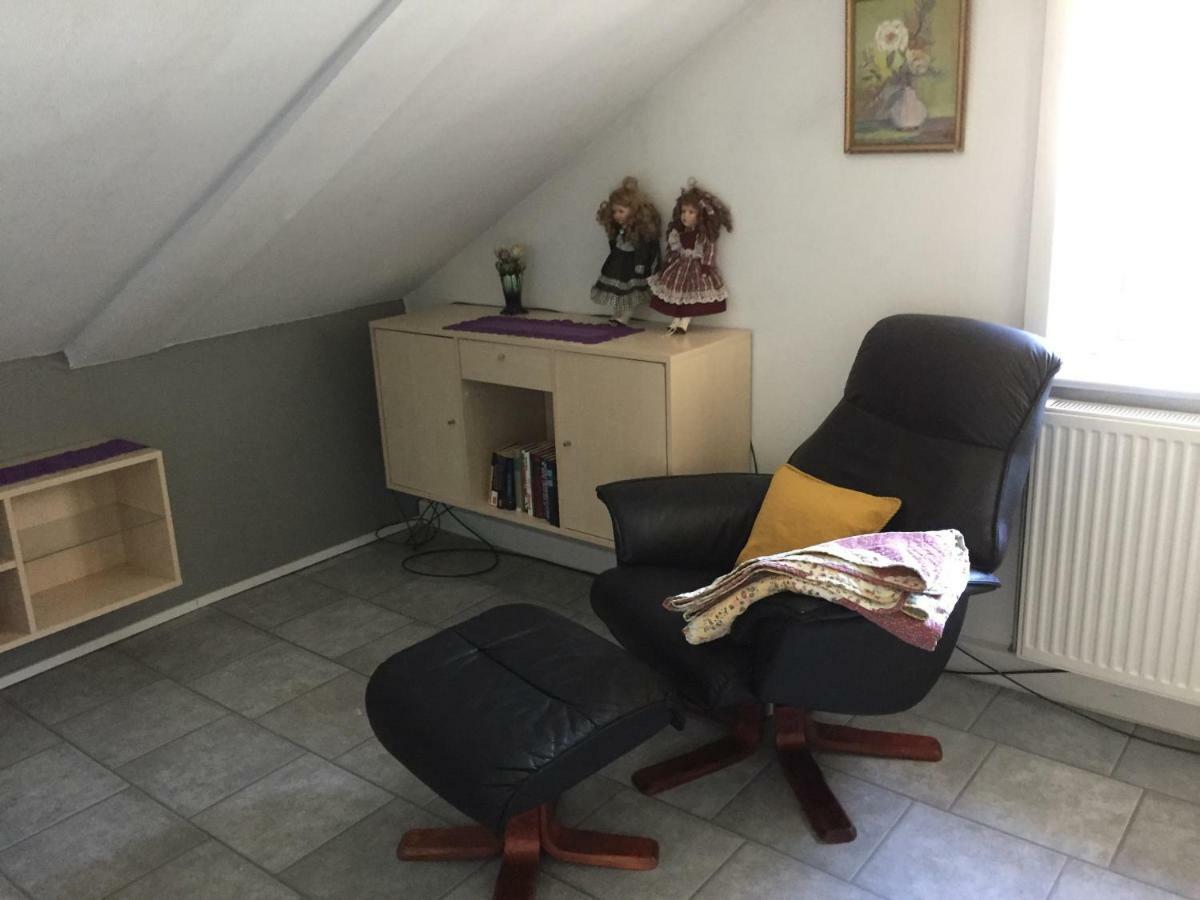 Anesminde Apartment Give Ngoại thất bức ảnh